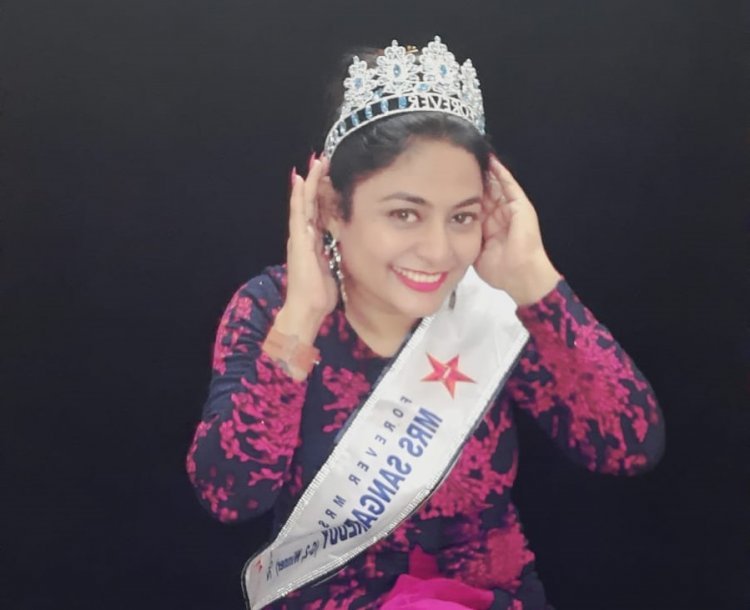 Kavita Singh from Secunderabad got the City Winner title in Forever Miss, Mrs, and Teen 2022 Season 2 in G2 category