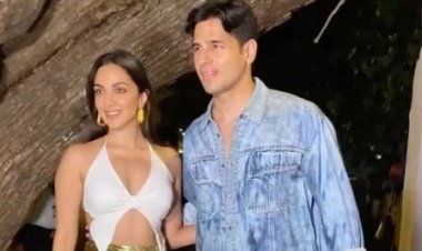 Sidharth Malhotra-Kiara Advani To Get MARRIED In April 2023; Couple Will First Do A Registered Wedding Followed By Cocktail Party, Reception-Report