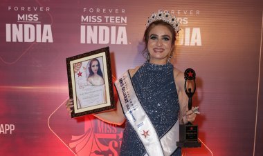 Mrs India 2022 Pinky Bhabhagwanwala state winner title from Gujarat
