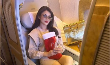 “Urvashi Rautela wished everyone a very special message, saying, “Dear Santa, is it too late now to say sorry?”