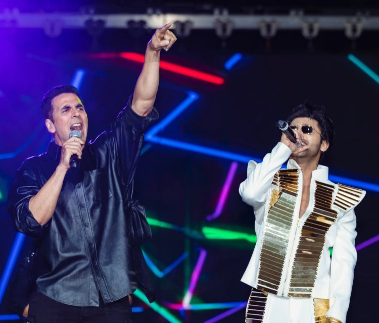 Singer Stebin Ben Thanks Akshay Kumar for Unforgettable Experience on Entertainer’s Tour in North America