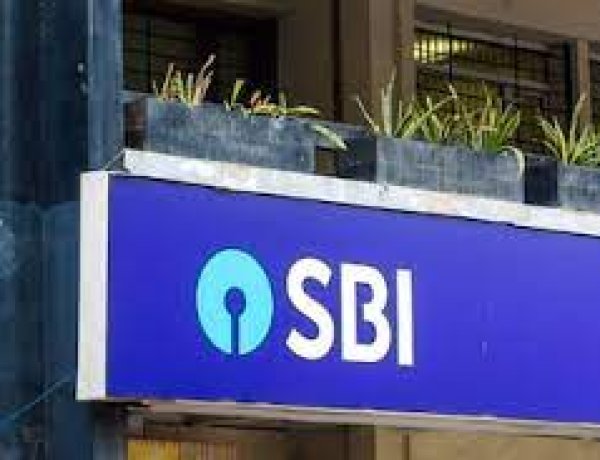 Only a few days left to invest in SBI WeCare Scheme, invest today itself to avail the benefits
