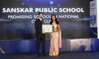 Sanskar Public School Awarded with Promising School in National Curriculum
