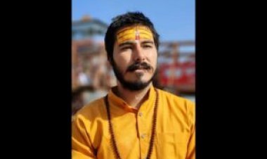 Relatives taunted him but the boy did not leave Gau Seva And became MBA Gau Wala