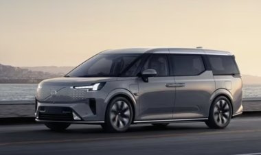 Volvo introduced its first electric minivan EM90, will give a range of 738 KM on a single charge