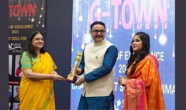 Parmanu Defence Academy Dehradun Honored with Education Excellence Award by Member of Parliament Smt. Menaka Gandhi