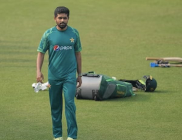 'It is easy to give opinion while sitting on TV', Babar Azam got angry at critics, gave a big statement about leaving the captaincy