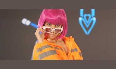 Archies musical supporter   Kavya Jones’ song No 11 on Radio