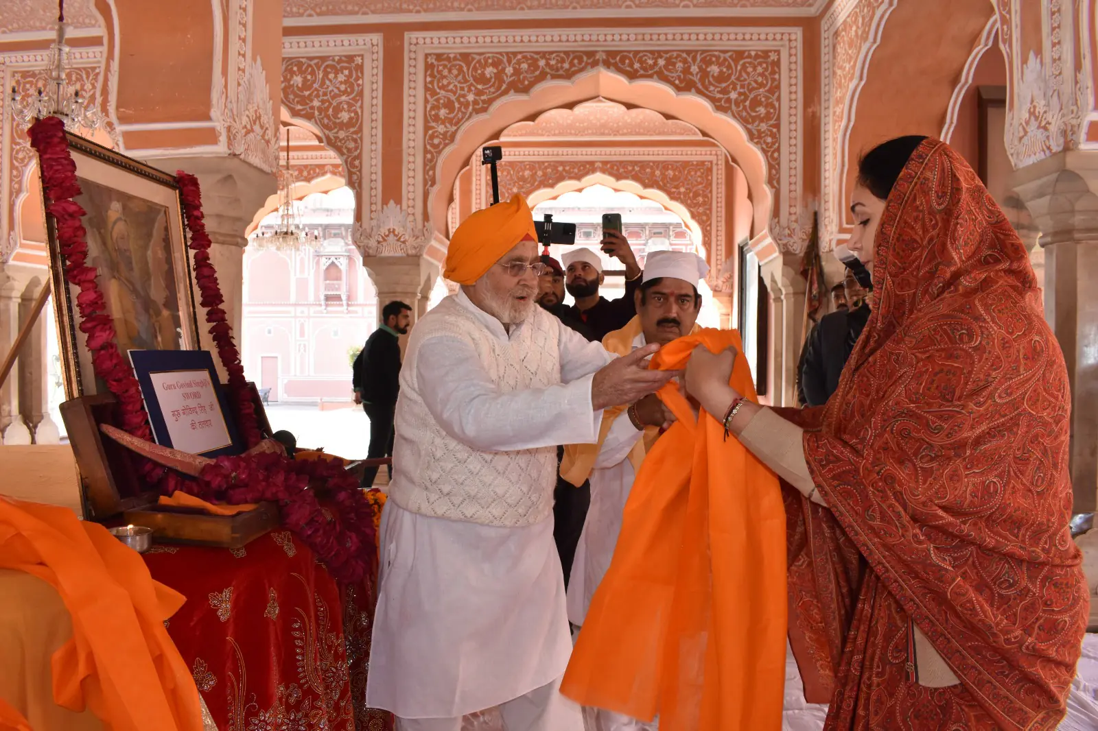Jaipur's City Palace Illuminated as Deputy CM Diya Kumari Honors Guru Gobind Singh with Sacred Sword Ceremony