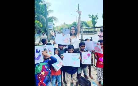 Actress Ruchi Gujjar Launches Shree Ram Janhit Kalyan Foundation, Making a Mark in Social Welfare