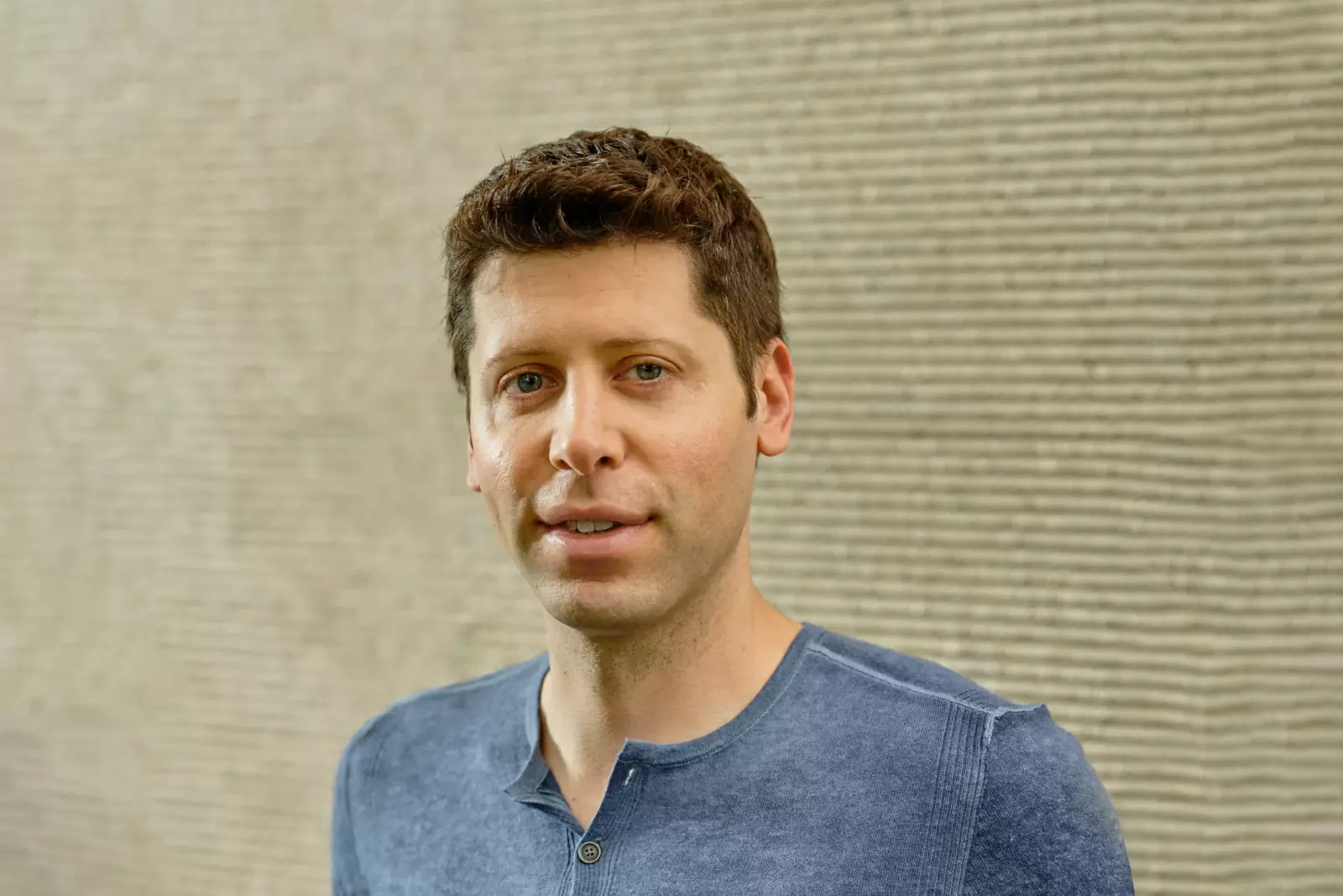 Chatgpt: According to Open AI CEO Sam Altman, society should be in charge of AI