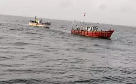 11 fishermen were trapped in the Arabian Sea due to boat engine failure, Coast Guard rescued them