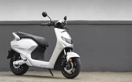 Bounce Infinity E1+ e-scooter price has been lowered by Rs 24,000, and you can take advantage of this offer for a long time