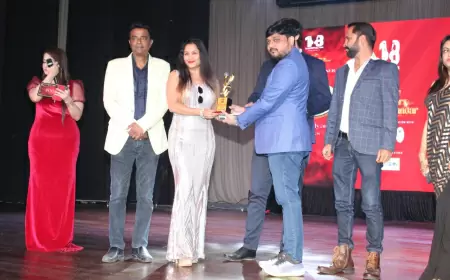 Paritosh aka Aashish Mehrotra made a special appearance as the chief guest at the Miss and Mrs Bhayander 2024 fashion show