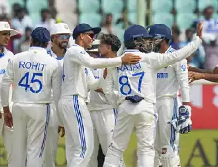 IND vs ENG: Magic of 'baseball' was seen in the second test, for the second time in test cricket, Bumrah scored 16 runs in one over