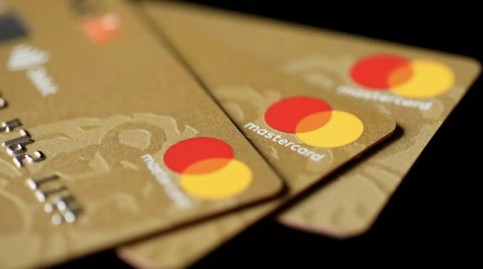 Banks should give customers the option to choose card network, RBI's instructions in new circular