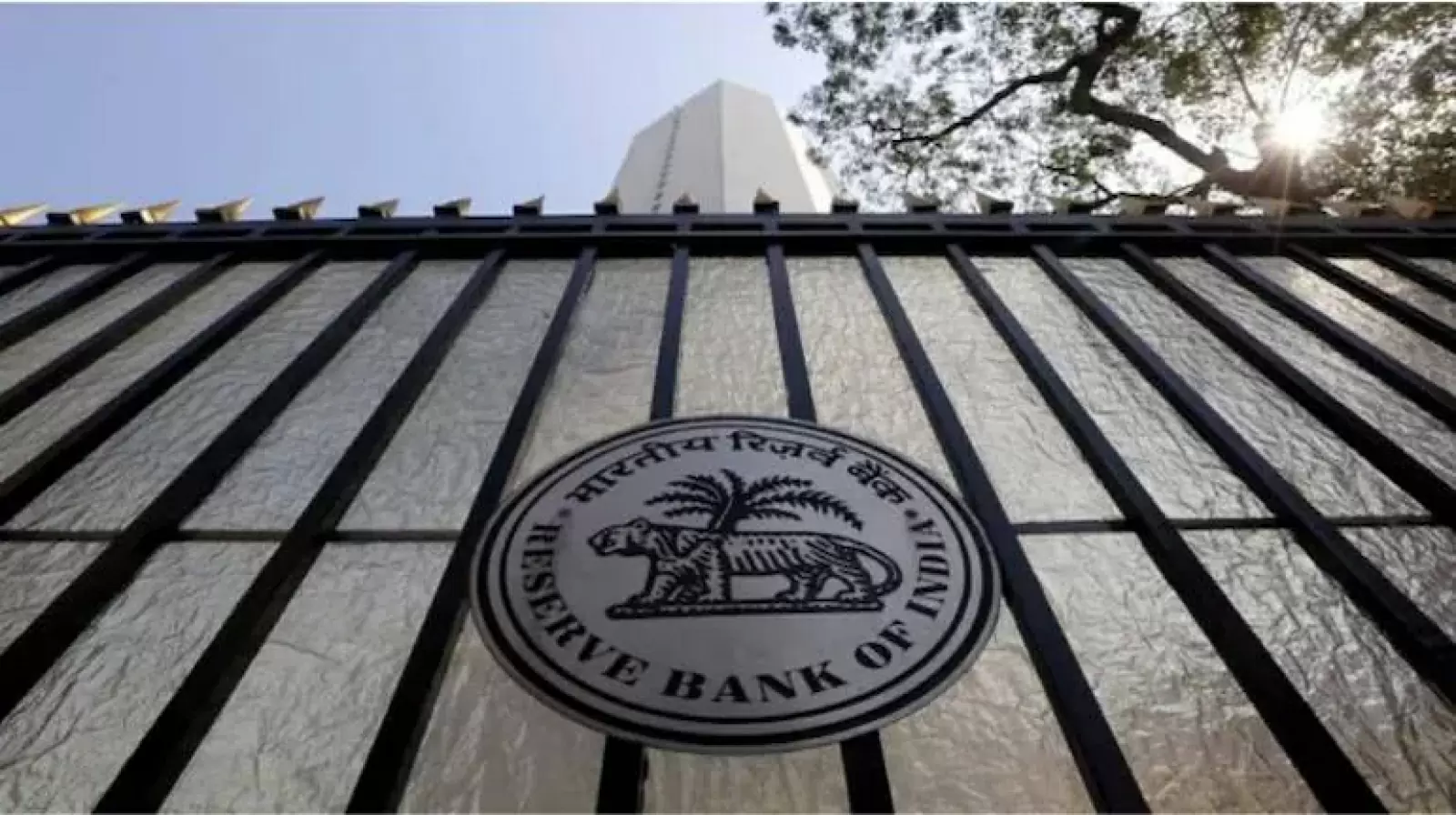 RBI: Increased scrutiny on top-up home loans along with retail loans, asked to rein in personal loan-giving institutions