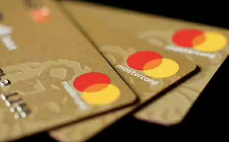 Banks should give customers the option to choose card network, RBI's instructions in new circular