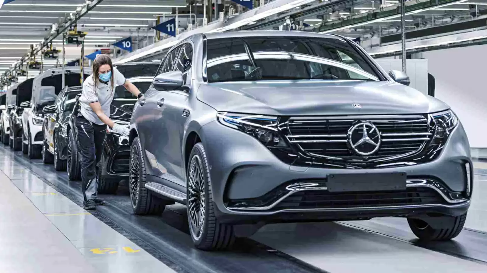 Mercedes has made a mega plan for the Indian market, will enter 9 new vehicles including EV and Hybrid
