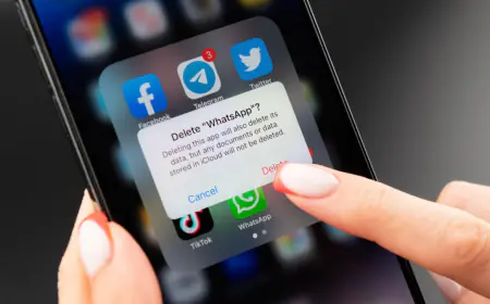 Apple removed WhatsApp and Thread app from App Store, Chinese government gave order