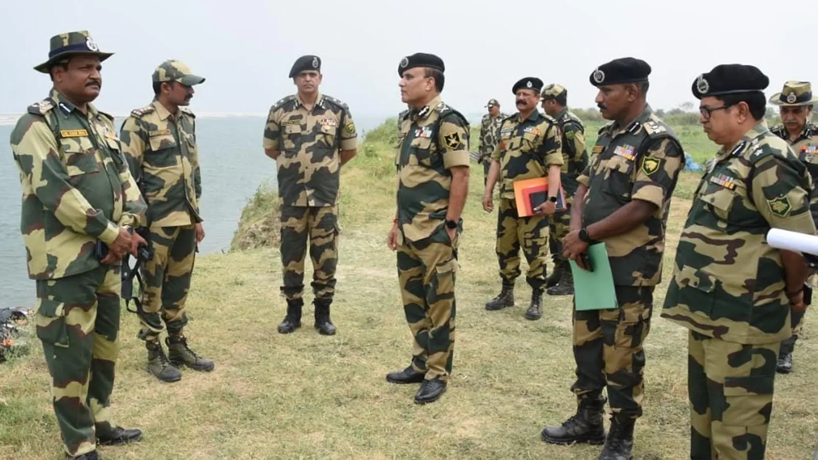 Lok Sabha Elections: ADG of BSF Eastern Command visited India-Bangladesh border, took stock of preparations