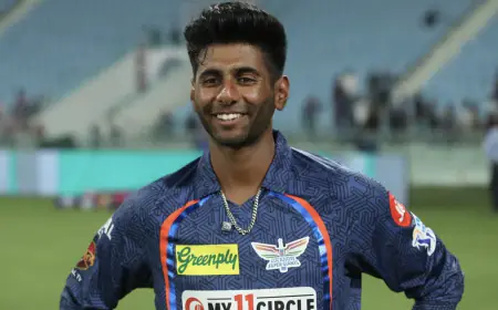 LSG vs KKR: Lucknow won the toss and chose bowling, this player got a chance in place of Mayank Yadav