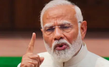 'Congress still has the same mentality, no right to show love for the Constitution', PM Modi attacked by referring to Emergency