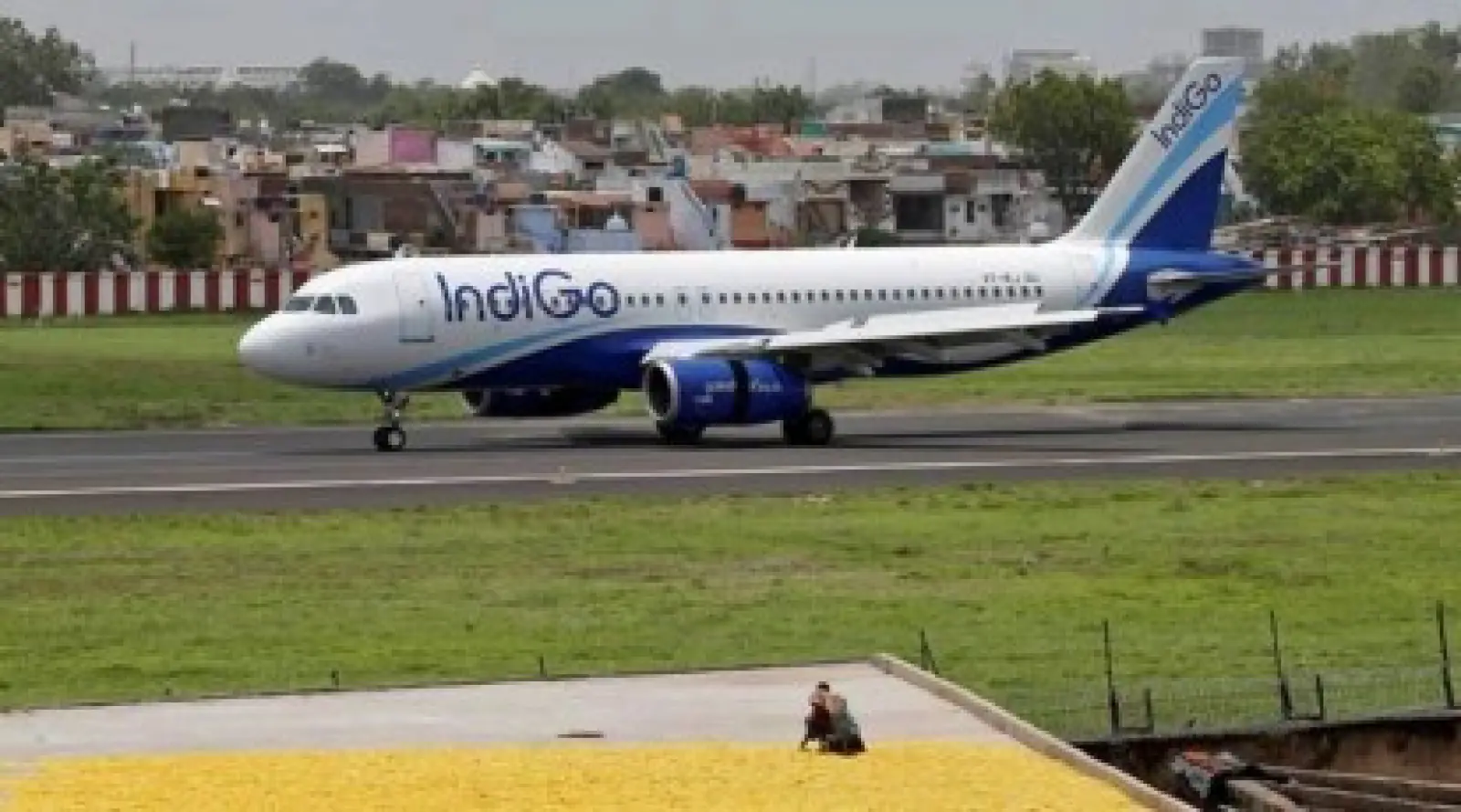 IndiGo's block deal affected the shares, the stock fell by 2 percent