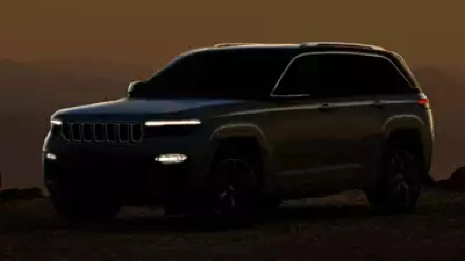 Jeep is preparing to bring the facelift version of two SUVs, may be introduced in the festive season