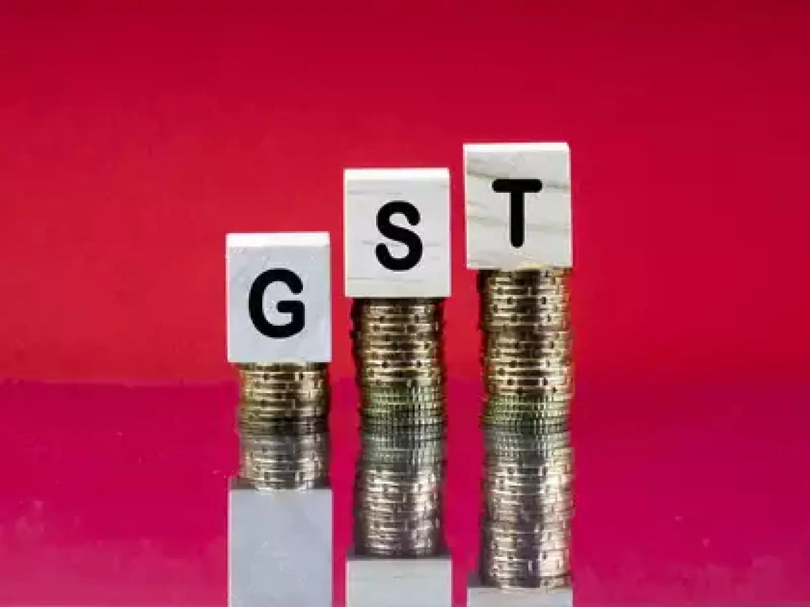 Uniform 16% tax rate should be applied since higher rates are decreasing revenue; focus should be given on increasing the scope