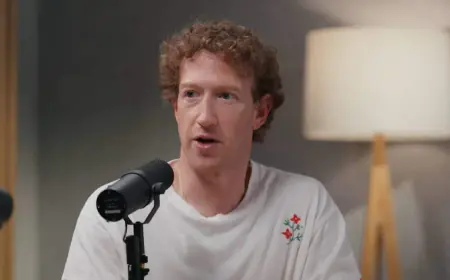 Mark Zuckerberg said the era of mobile will end soon, this gadget will be in every hand