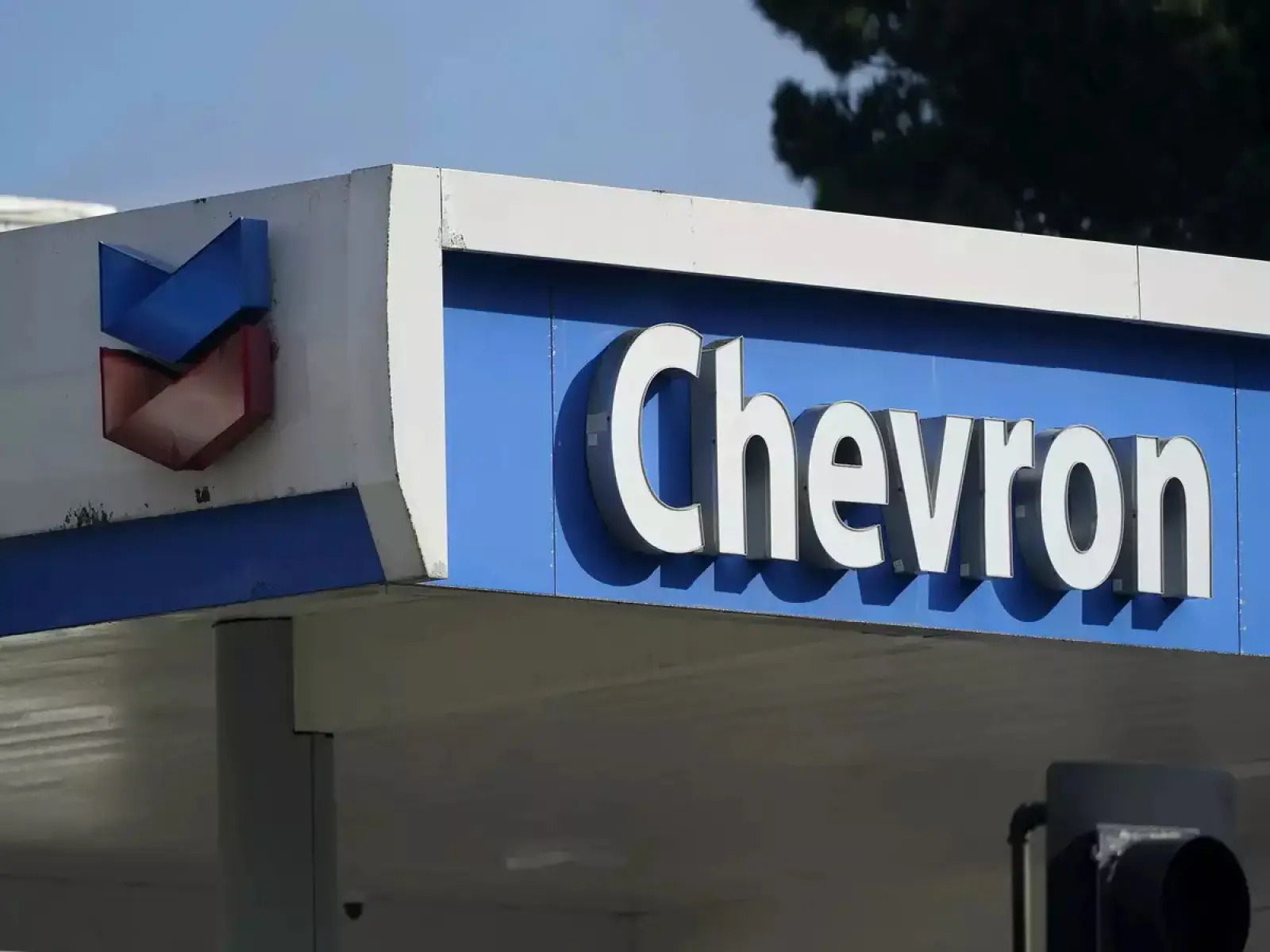 Impact of economic recession, oil company Chevron will lay off 8,000 workers; Layoff will be completed by 2026