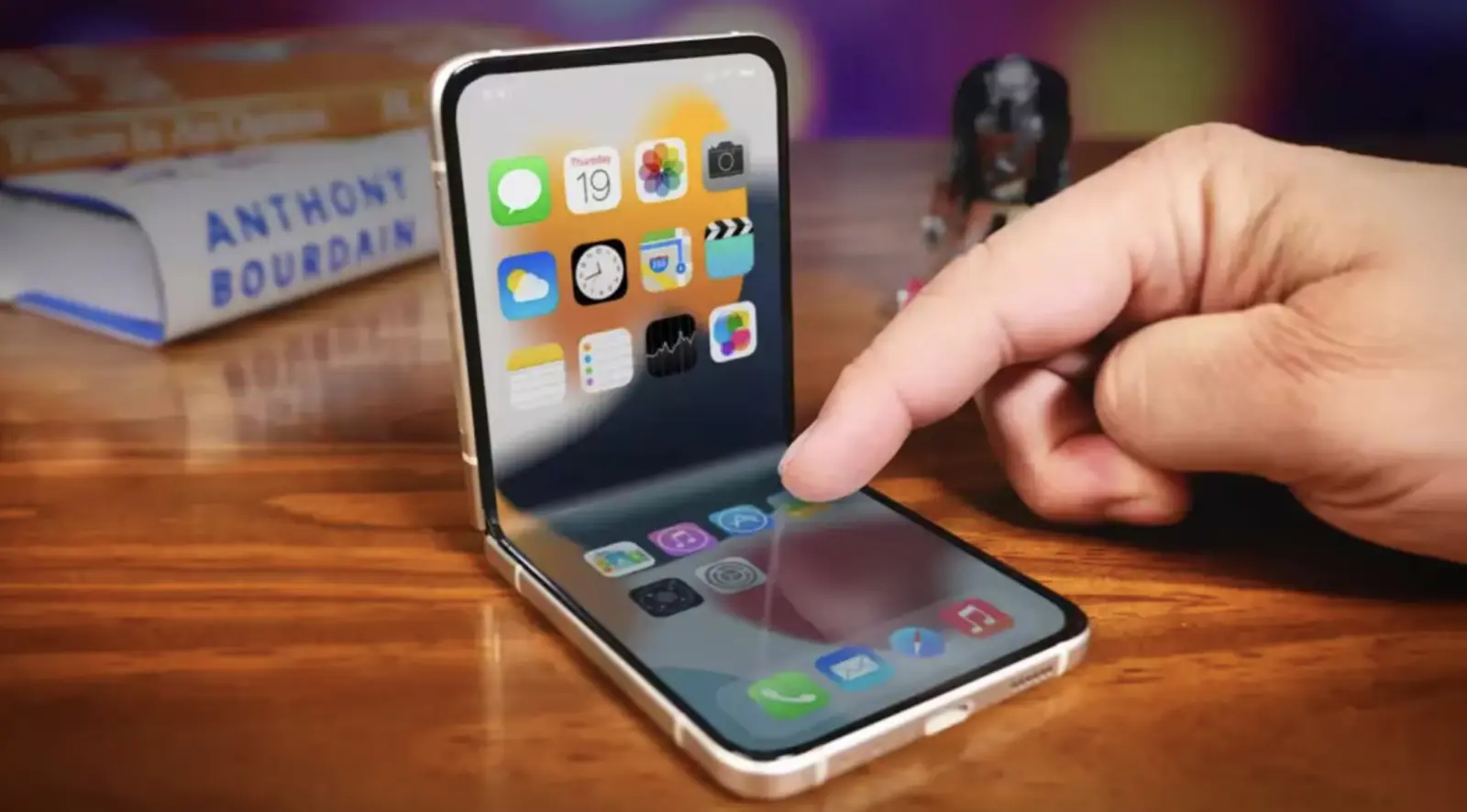 Big information revealed about Apple's foldable iPhone; Know the details