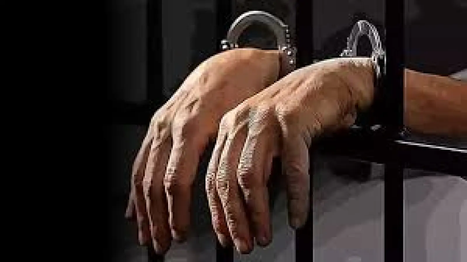 Young man killed five members of his own family including his girlfriend in Kerala