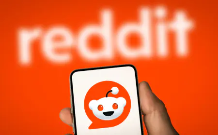 Now you can use Reddit's Hindi translation feature live in India, launching soon
