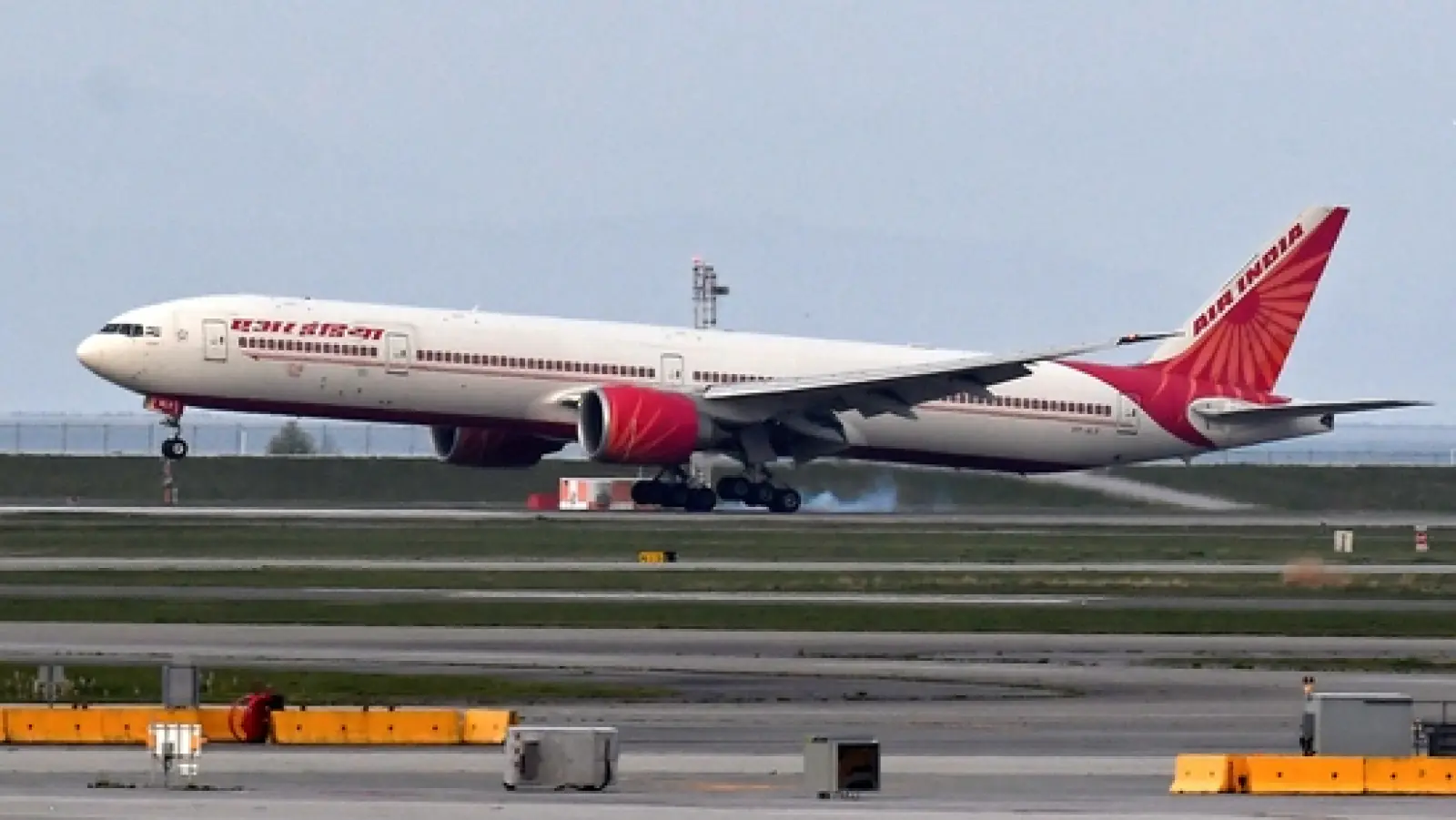 Air India flight coming from Toronto to Delhi diverted to Frankfurt due to toilet, second such case in 2 months