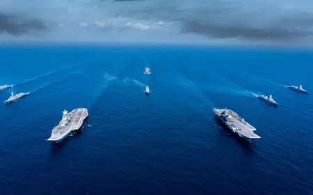 Navy was ready to give a befitting reply to Pakistan, warships and submarines were ready in the Arabian Sea