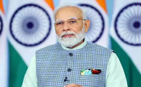 PM Modi expressed grief over the deaths in Solapur fire incident , announced compensation