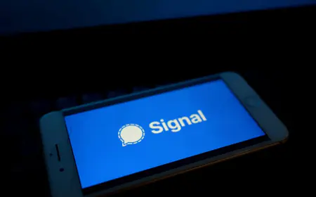 Signal released a new update that made Microsoft users upset