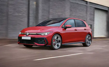 Volkswagen Golf GTI launched; Know about the features and the price