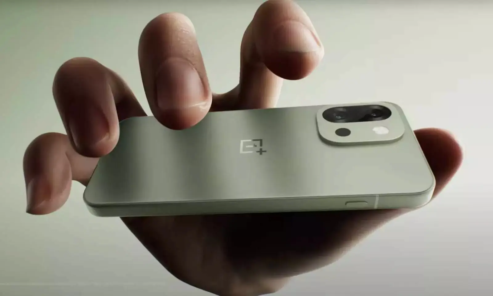 OnePlus compact phone launching in India on June 5, equipped with new Plus Key