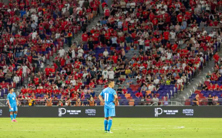 Bhaichung Bhutia furious after defeat to Hong Kong, accuses former legend of ruining Indian football