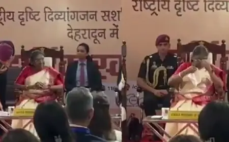 President Murmu became emotional after listening to the song of visually impaired children, tears welled up