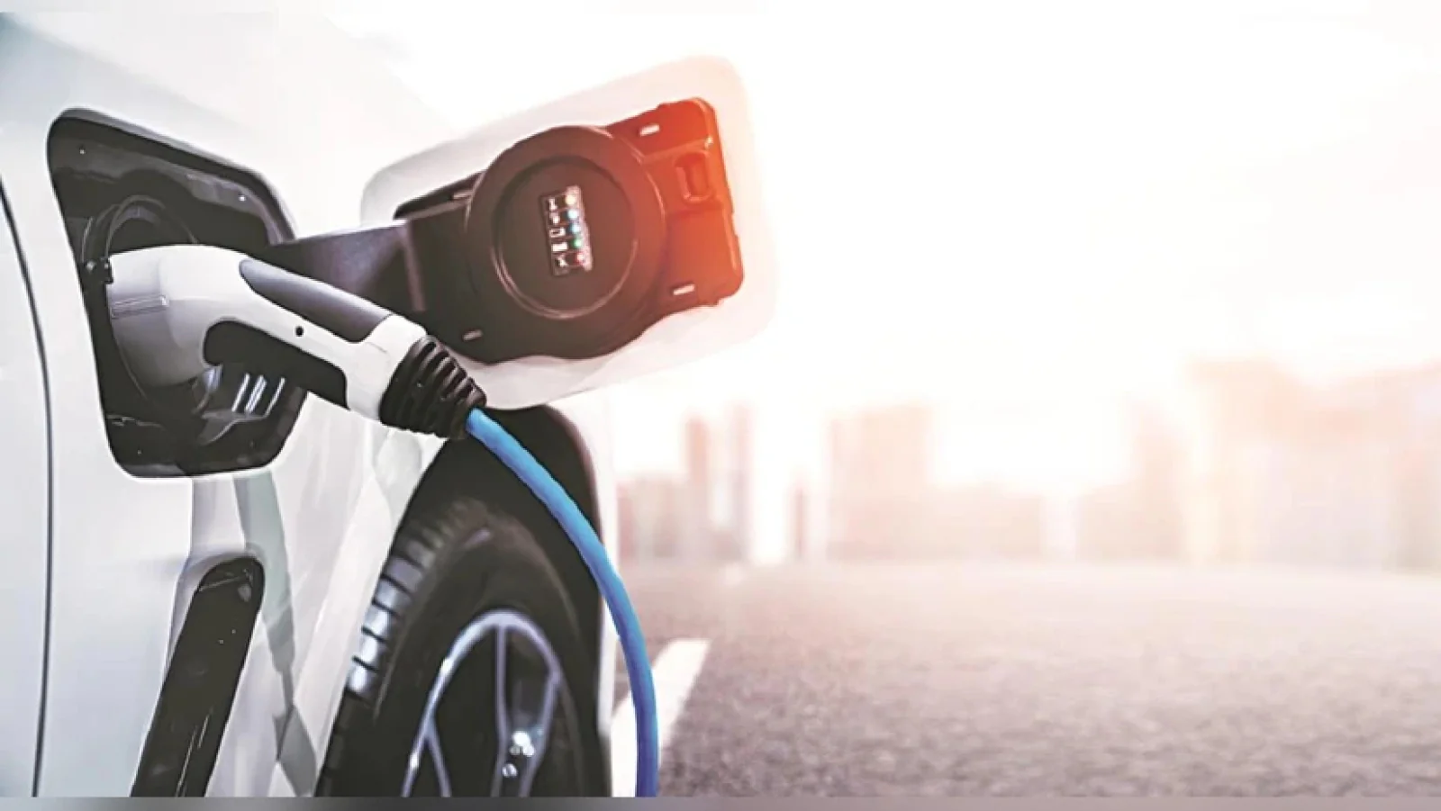 Electric vehicles boom, share will be more than 7% by FY28