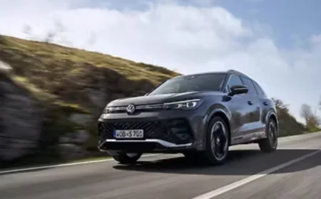 Volkswagen Tiguan R-Line is available on big discount of up to 3 lakhs