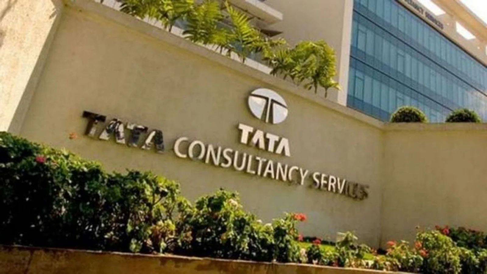 TCS Launches Chiplet-Based Engineering Service to Boost India’s Semiconductor Mission