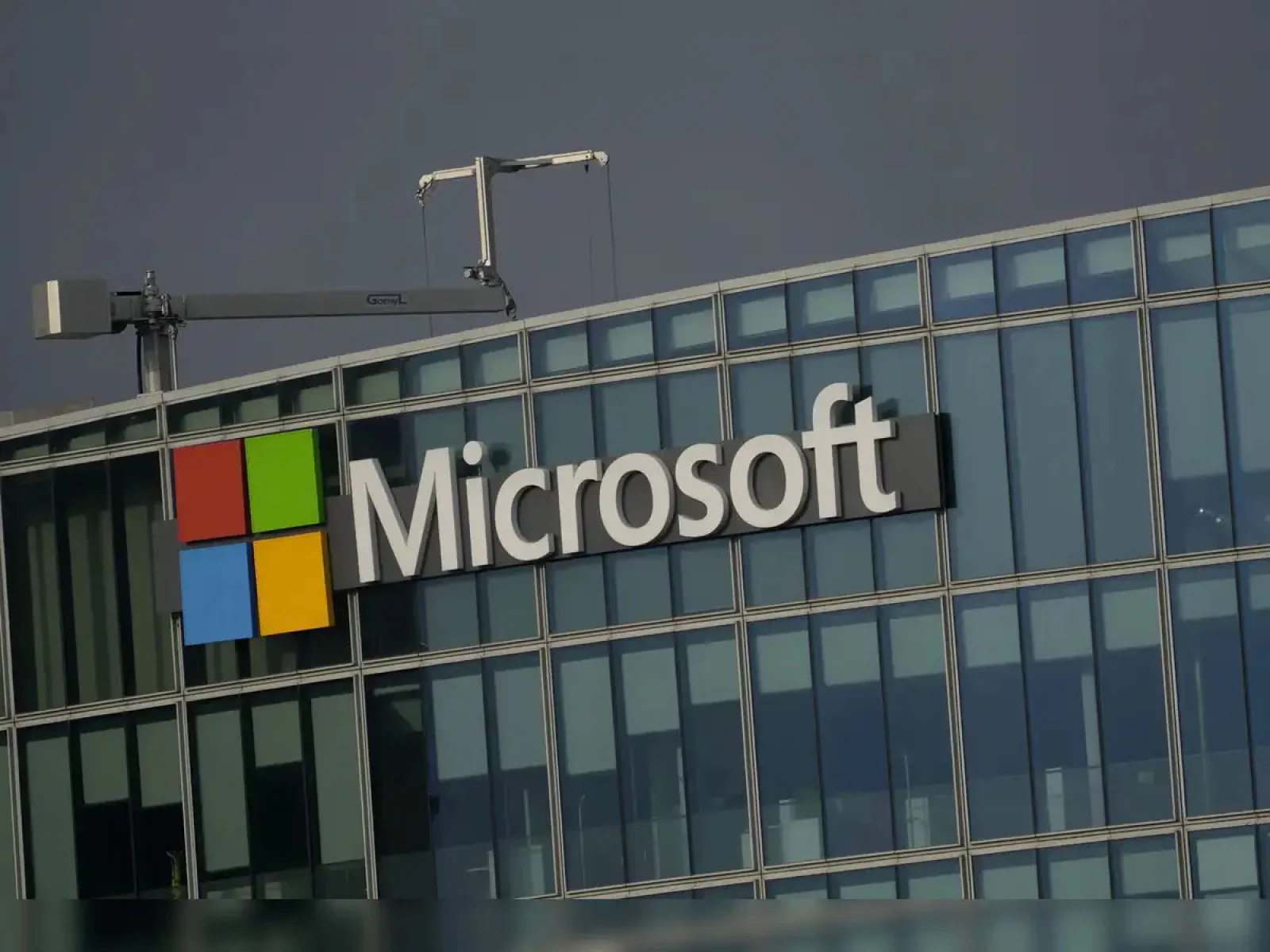 'Return to the US by tomorrow...', Microsoft advises employees after visa fee hike