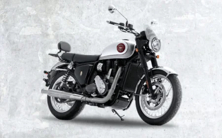 BSA Goldstar 650 Marks 1st Anniversary in India With Special Offers, New Legacy Edition