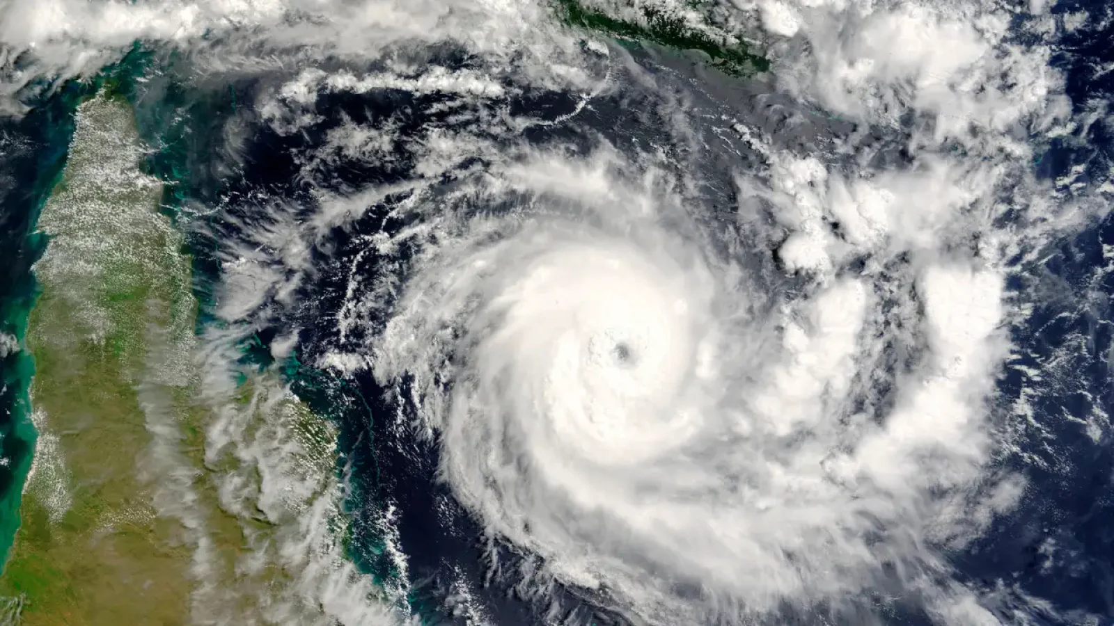 Cyclone 'Shakti' Moves Away from Indian Coast, State Gears Up for Rain and Damage Assessment