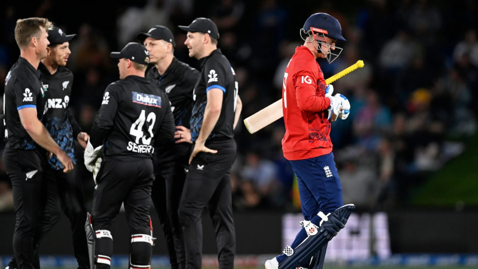 England Outclass New Zealand to Take Lead in Three-Match T20I Series